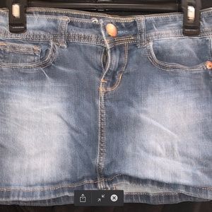 AEROPOSTALE JEAN MINI SKIRT SIZE 0
